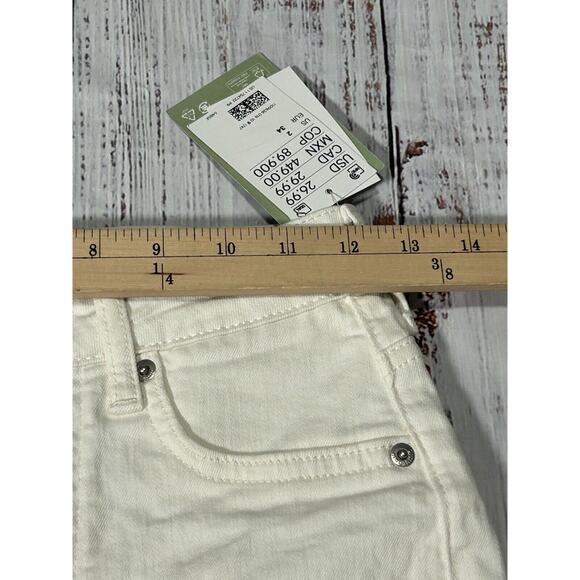 NWT Divided H&M Women's White High Waist Flared Leg and Bootcut Jeans Size 2 - Picture 6 of 8